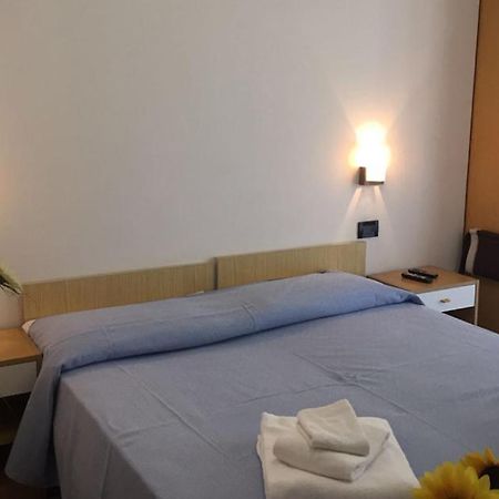 B&B Hotel Lucciola Cattolica Dış mekan fotoğraf