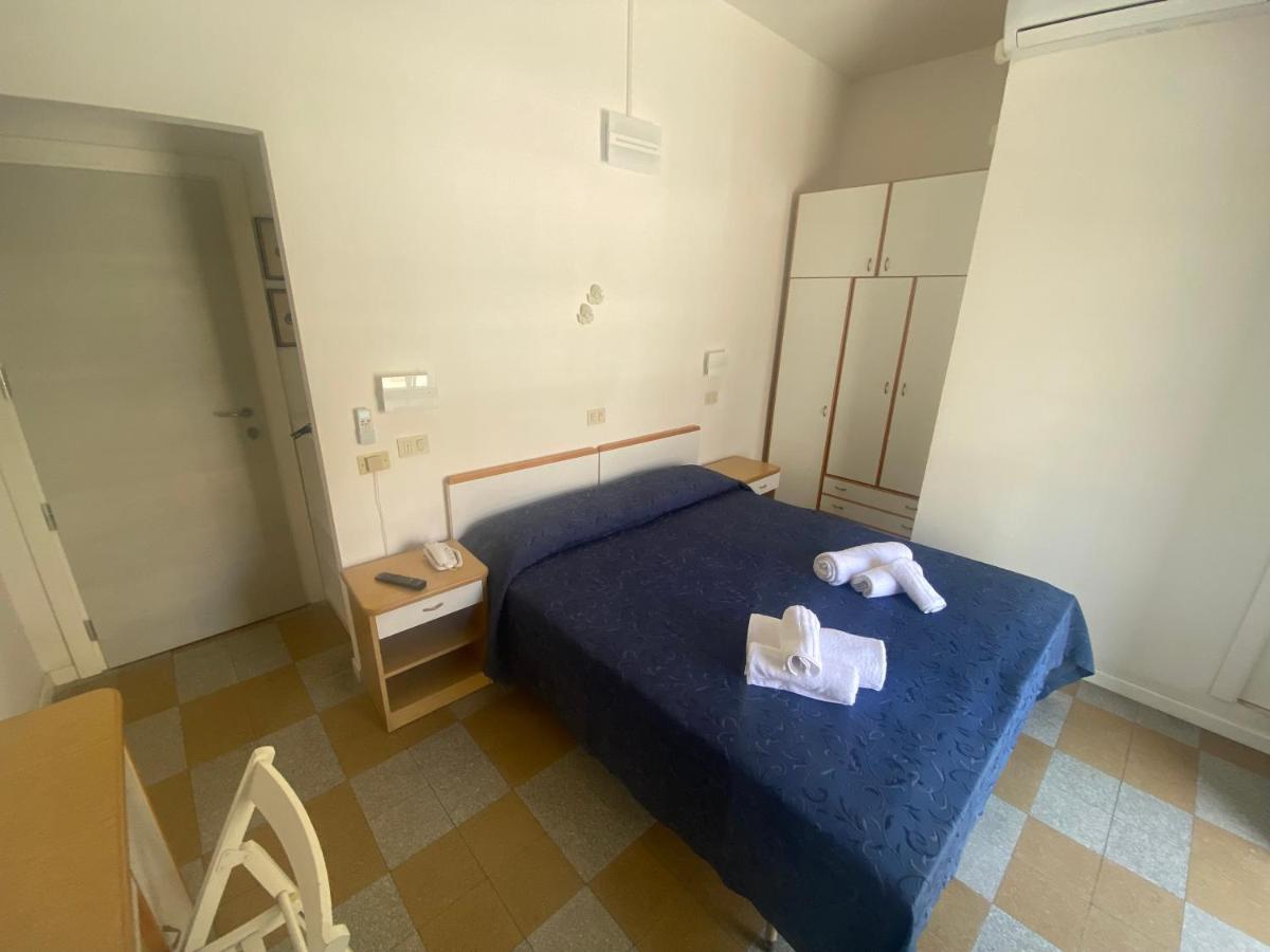 B&B Hotel Lucciola Cattolica Dış mekan fotoğraf