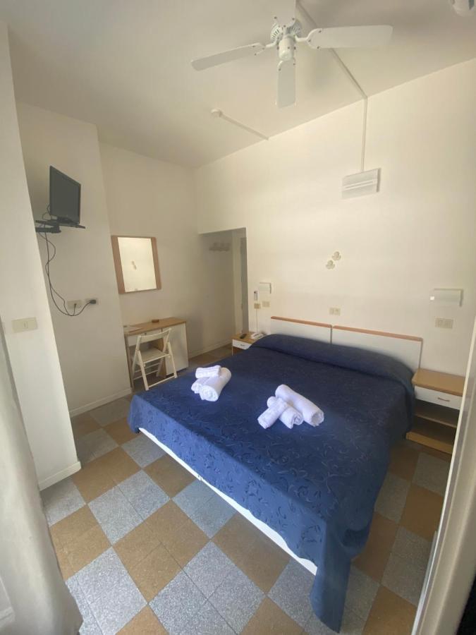 B&B Hotel Lucciola Cattolica Dış mekan fotoğraf