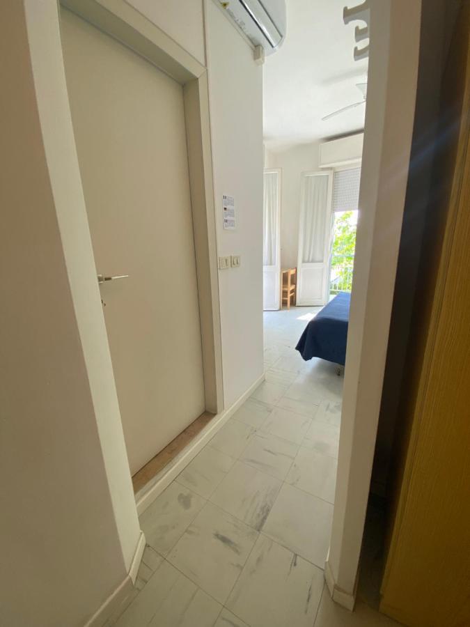 B&B Hotel Lucciola Cattolica Dış mekan fotoğraf